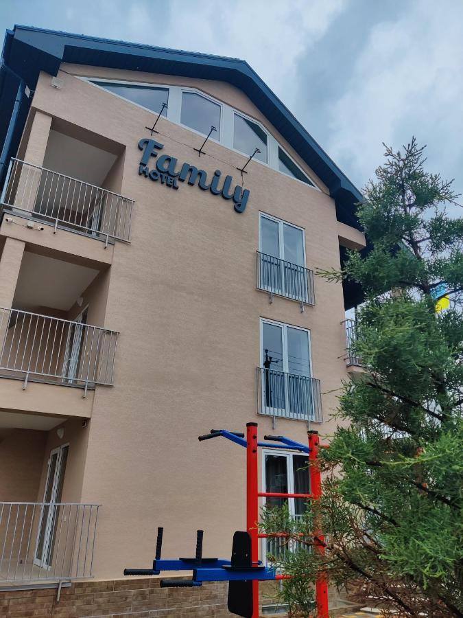 Family Hotel Hrybivka Exterior foto