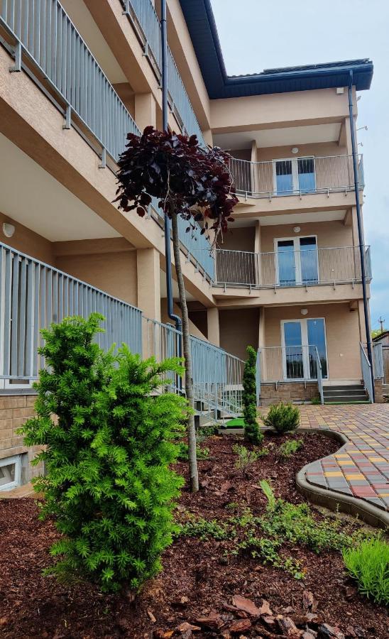 Family Hotel Hrybivka Exterior foto